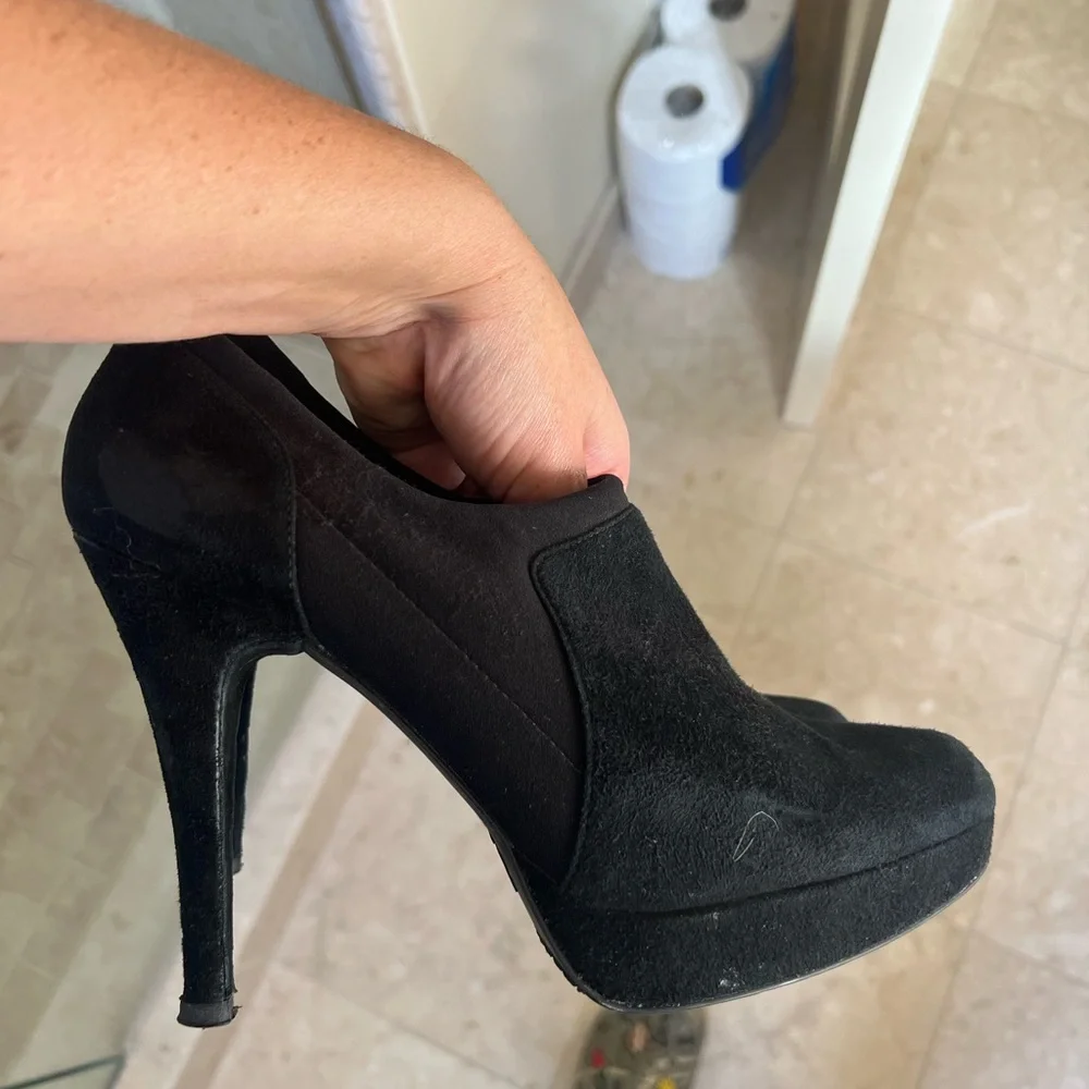 stuart weitzman - Picture 1 of 6